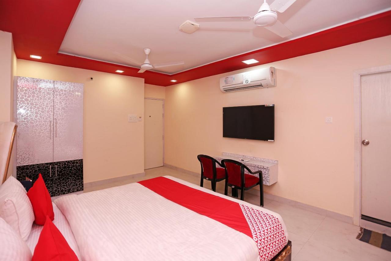 Oyo 23495 Hotel The Park Juhi Bari Bagian luar foto