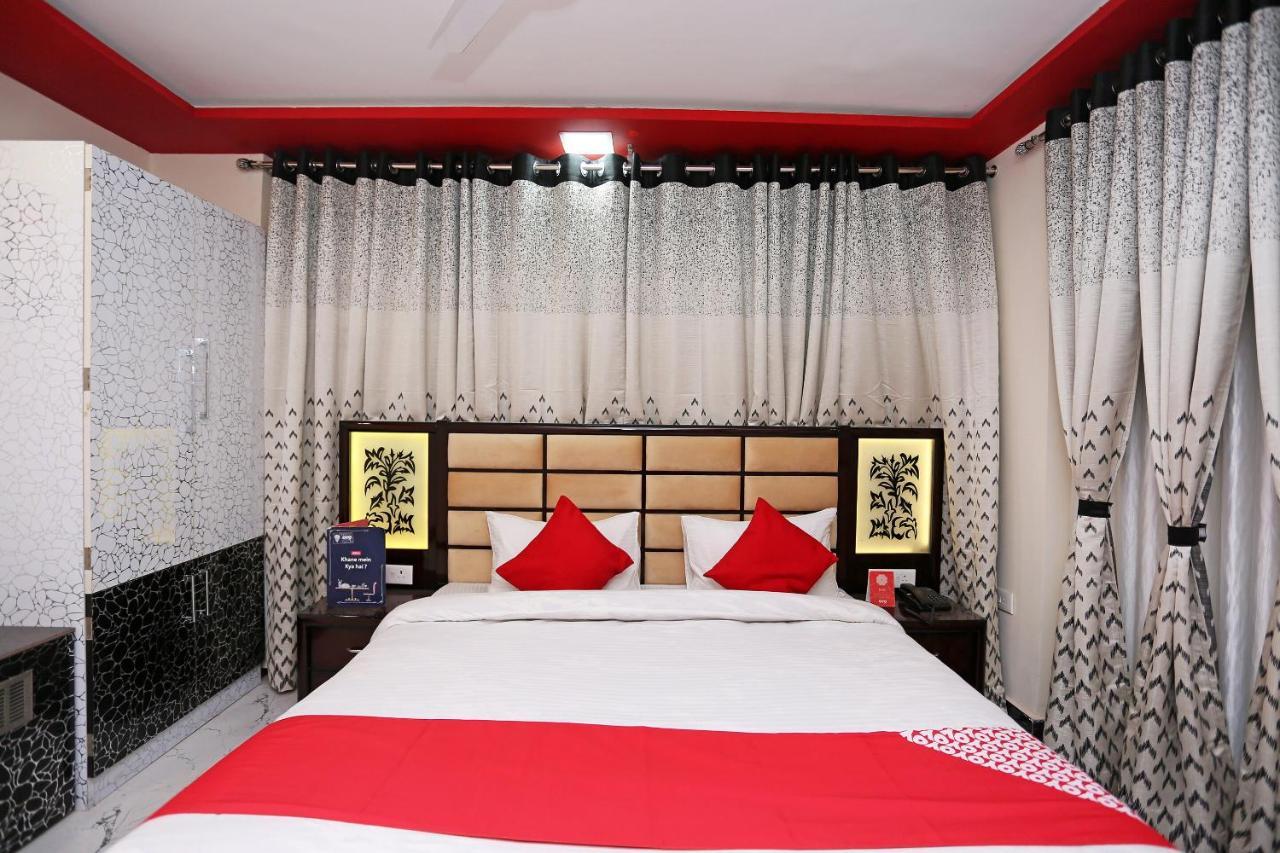 Oyo 23495 Hotel The Park Juhi Bari Bagian luar foto